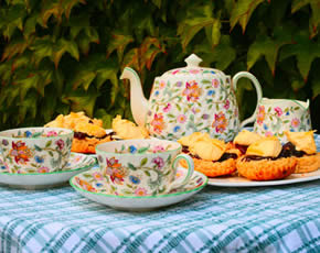 delicious home cooked food at higher lank farm holidays near bodmin