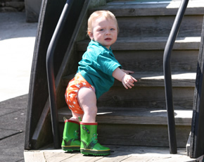 environmentally friendly toddler holidays in cornwall